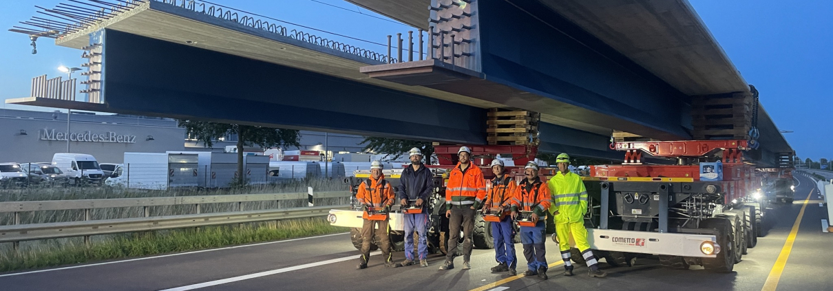Brückenbau erfolgreich mit SPMT und Hüffermann Gruppe