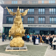 crush skulptur dt.wildtierstiftung HH HafenCity