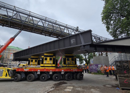 SPMT Modulartransporter für Brückentransport mit Hubsystem von Hüffermann
